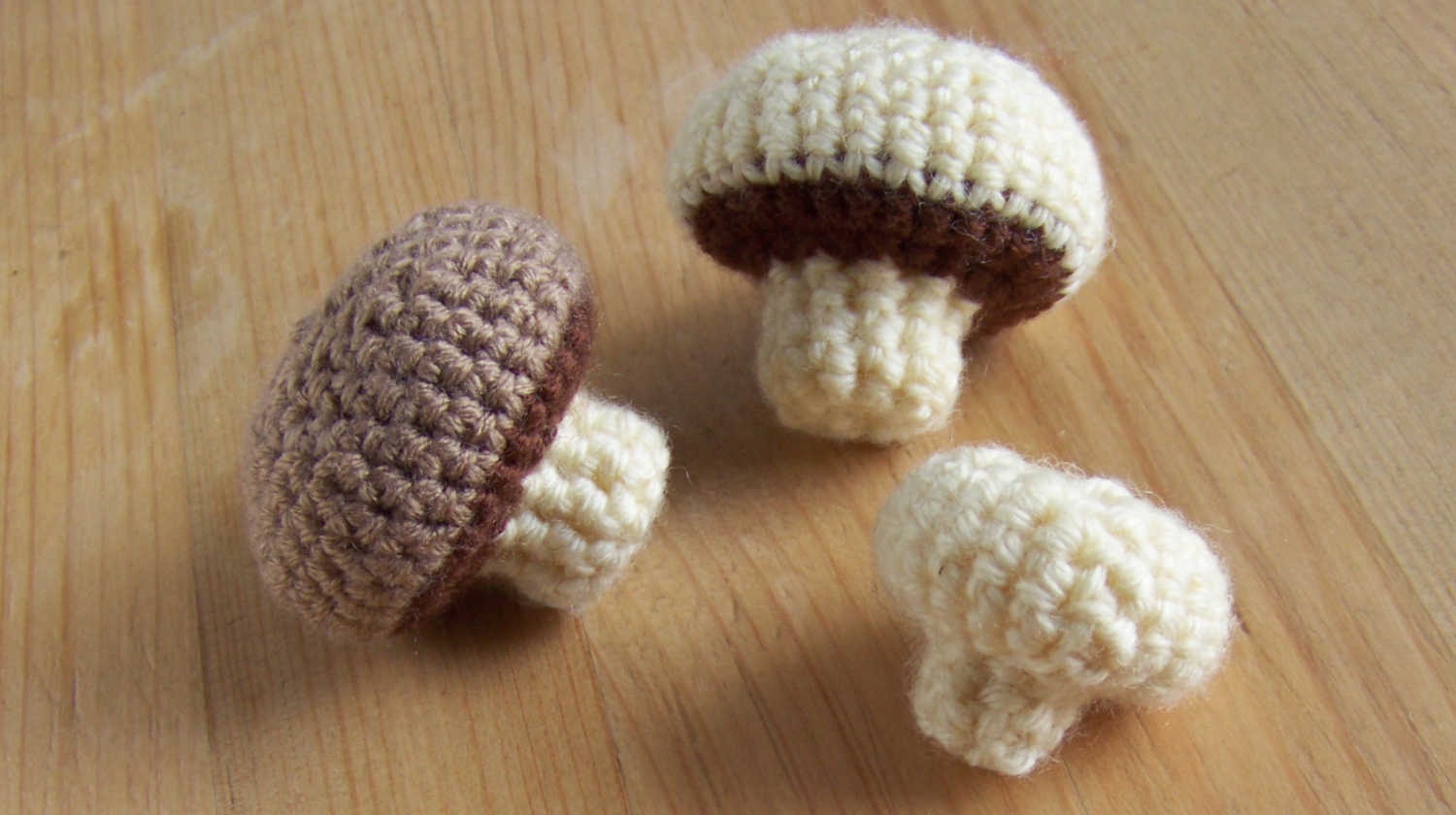 Champignons fabriqués en crochet