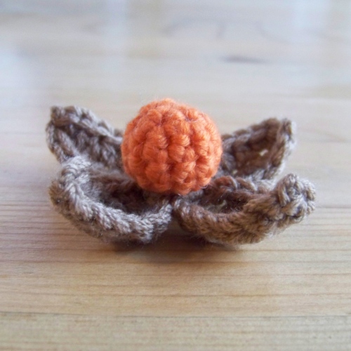 Physalis ouvert en coton fabriqué en crochet